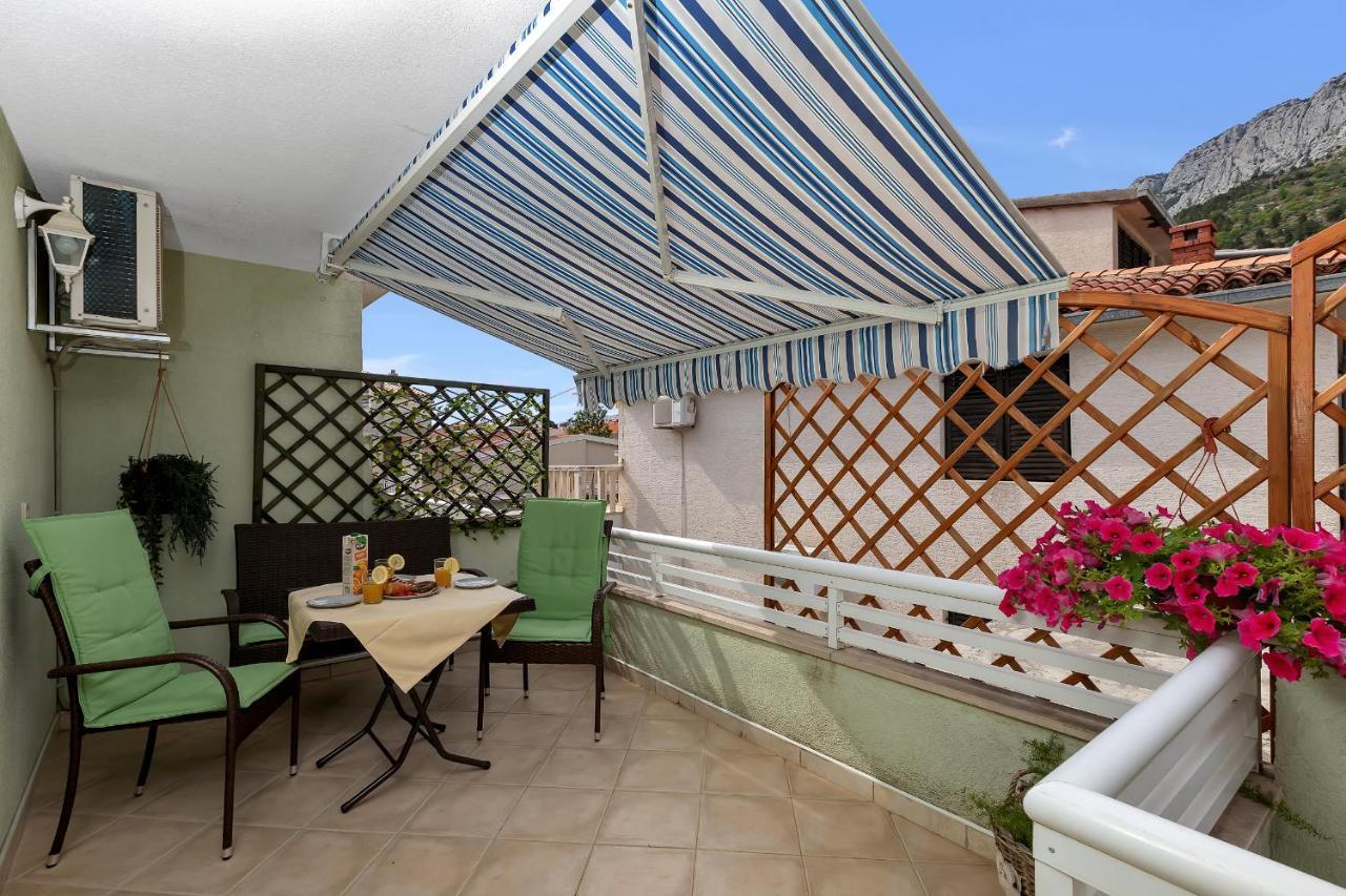 Apartmani Luna Baška Voda Buitenkant foto