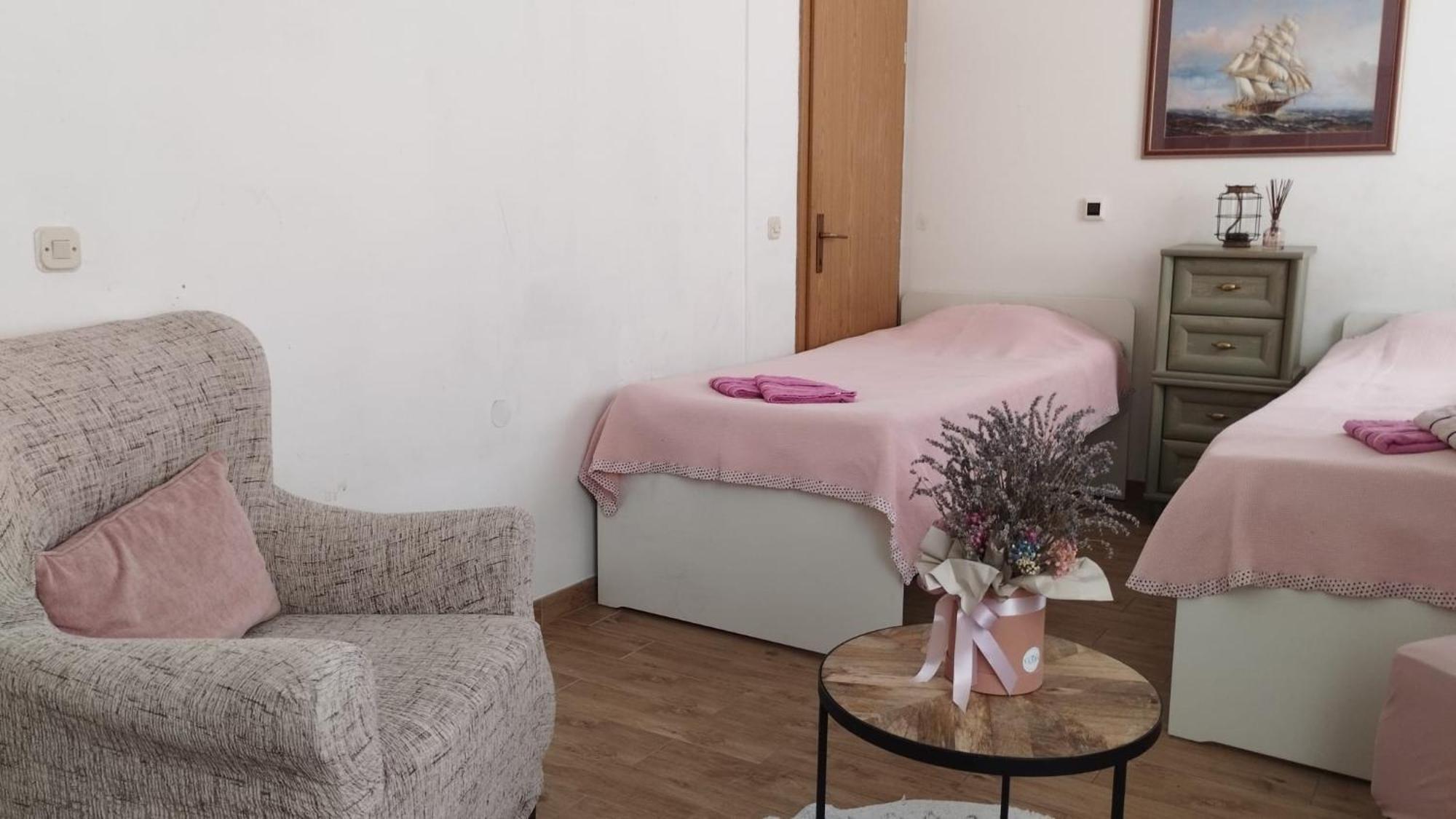 Apartmani Luna Baška Voda Buitenkant foto