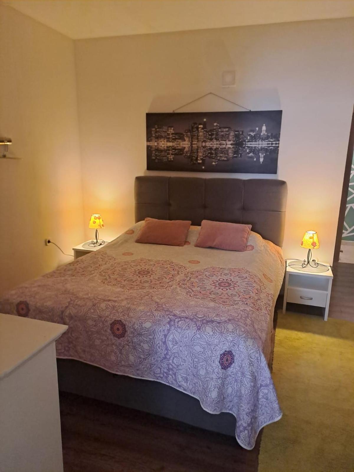 Apartmani Luna Baška Voda Buitenkant foto